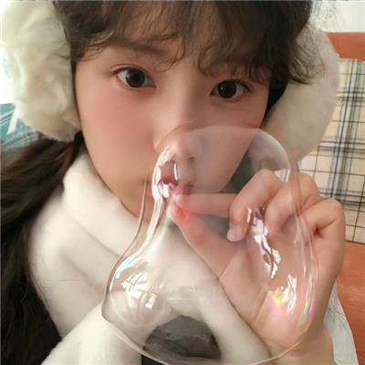 白色的女人